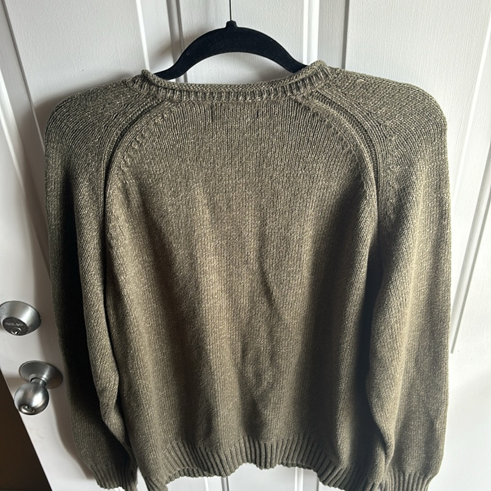 Eddie Bauer Raglan V-Neck Sweater - Picture 2 of 3